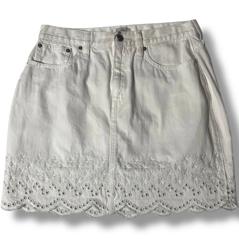 J. Crew White Denim Eyelet Hemline Detail Classic Preppy Feminine Mini Skirt - Picture 6 of 16